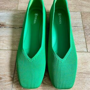 VIVAIA Green Women's Flats